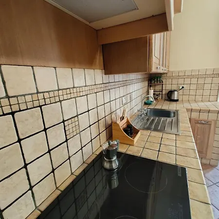 Eleonora Apartment