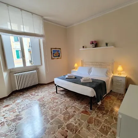 Eleonora アパート